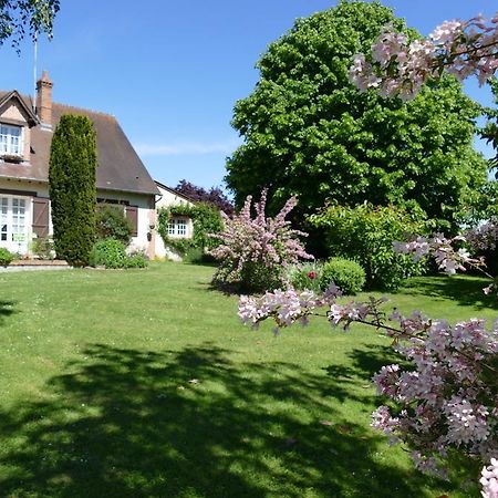 Le Clos Des Perraudieres Cour-Cheverny Exterior photo